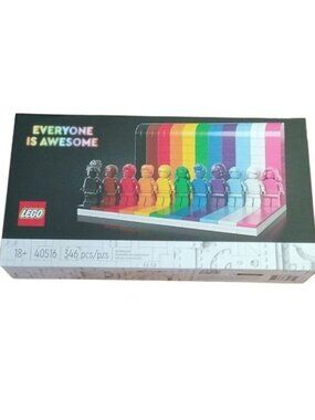 Lego 40516 Everyone is Awesome Rainbow Pride Inclusive Building Set